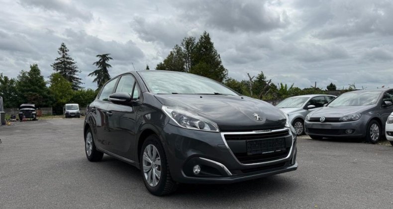 Peugeot 208 1.2 pure tech 82 active 2016