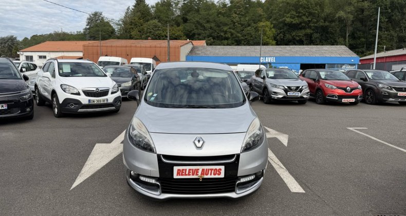 Renault Scenic III (J95) 1.5 dCi 110ch energy Bose ecoÂ