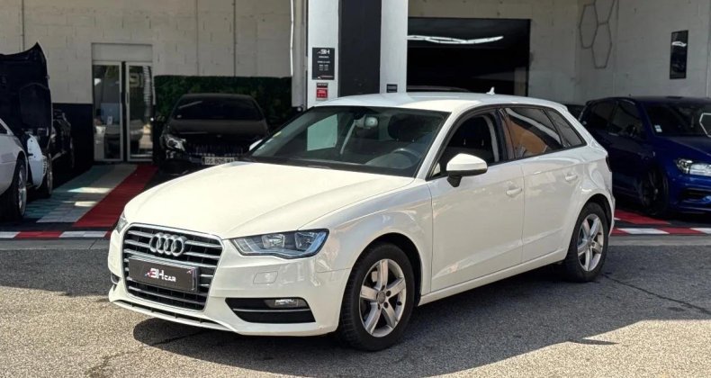 Audi A3 SPORTBACK 1.6 TDI 105cv S-TRONIC BVA / C