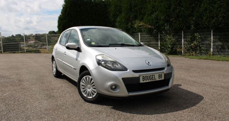 Renault Clio III MEDIA NAV 1L5 DCI GPS COULEUR CLIM A