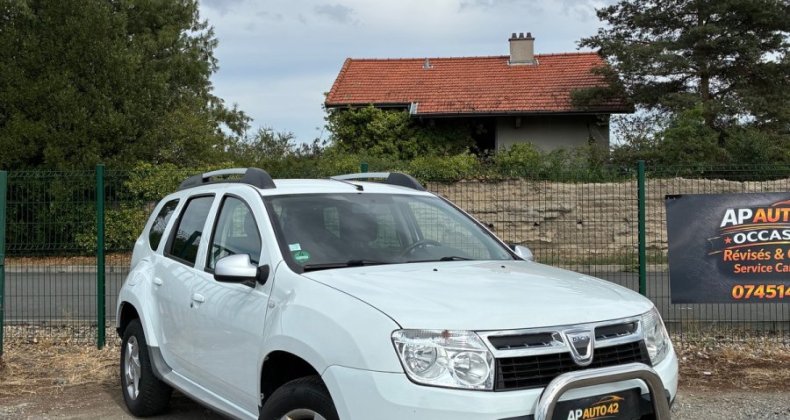 Dacia Duster 1.6 105CH LaurÃ©ate 4x2 / GARANTIE 6 MOI