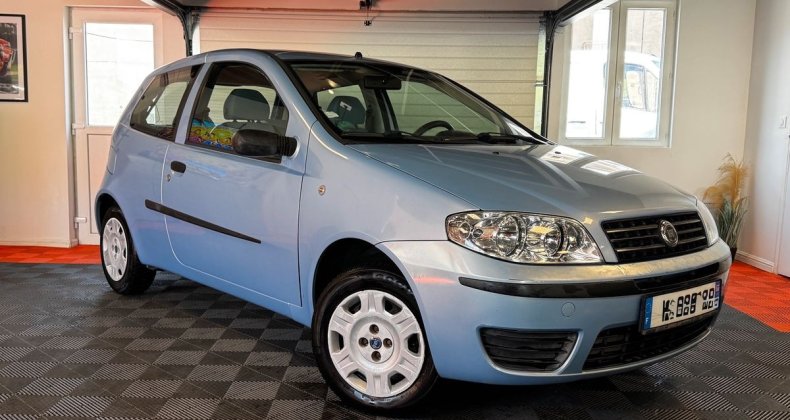 Fiat Punto 1.2 8v 60ch Cult II 3p