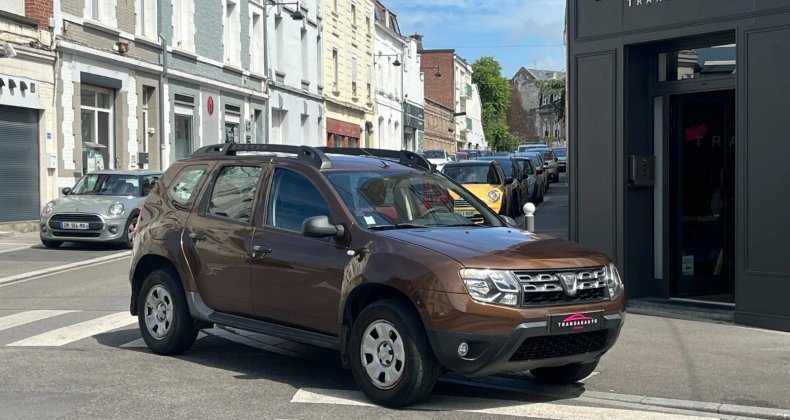 Dacia Duster 1.5 dci 110 4x4 laureate attelage 2eme m