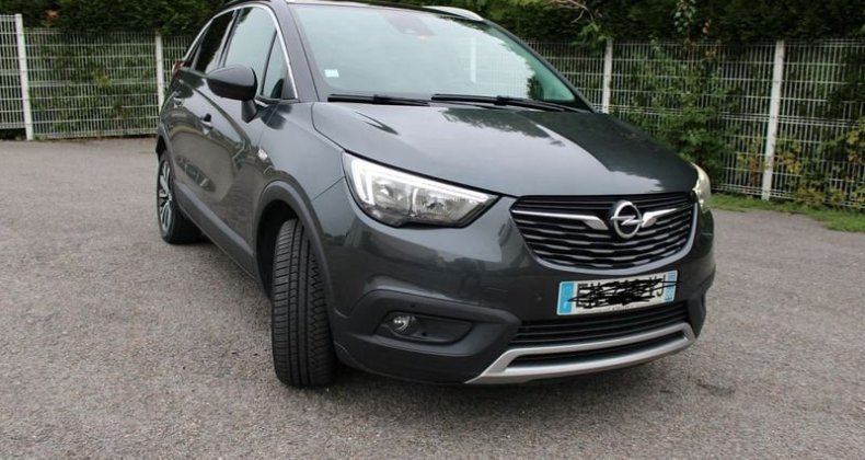Opel Crossland X INNOVATION ESSENCE 130 CV BOITE 6V CAMÃ