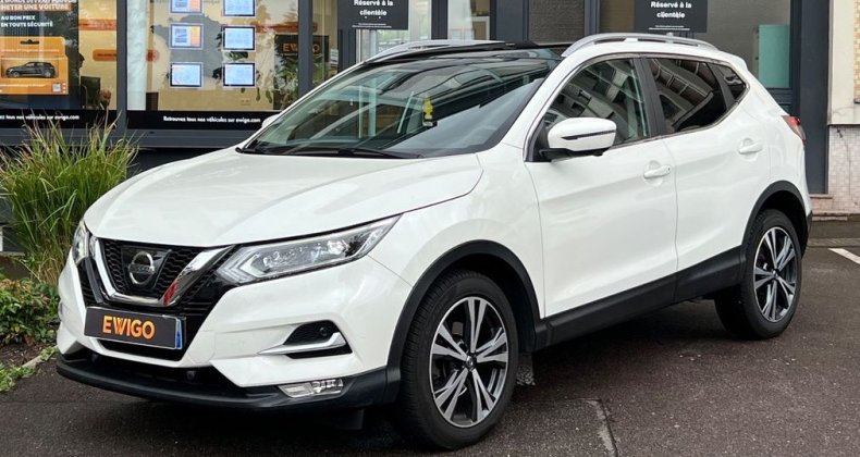 Nissan Qashqai 1.2 DIGT 115ch ACENTA 2WD TOIT PANO-CAMÃ