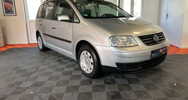 Volkswagen Touran 1.9 tdi 100cv 7 places 1er main