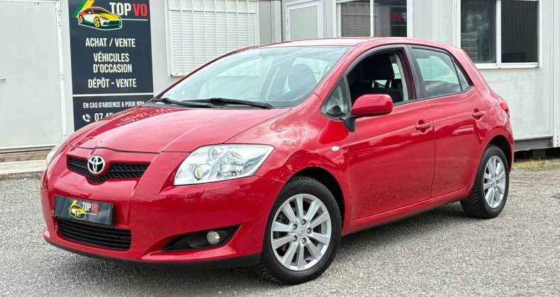 Toyota Auris 1,6 vvt-i 124 ch Executive