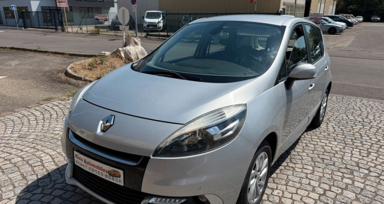 Renault Scenic III Phase 2 1.2 TCe 16V S&S 115 cv-2013-