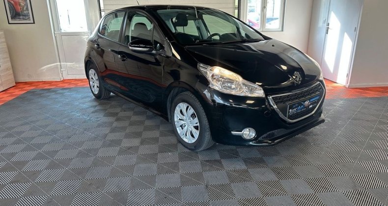 Peugeot 208 1.4 hdi 70cv active