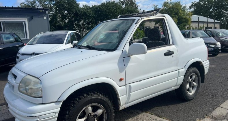 Suzuki Grand Vitara 3-pt. 2.0 Cabrio Ph. Cousteaux