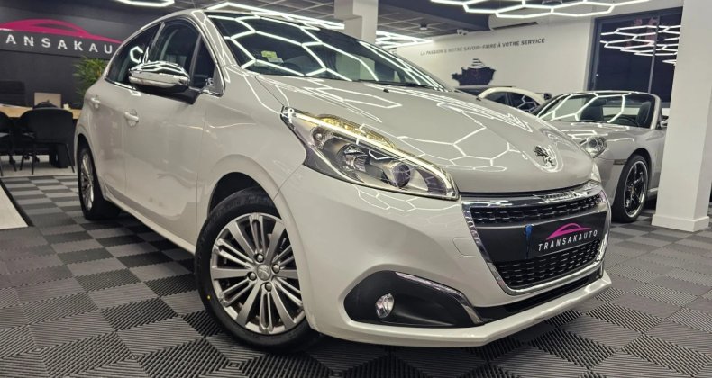 Peugeot 208 1.2 110ch s eat6 allure me main distribu
