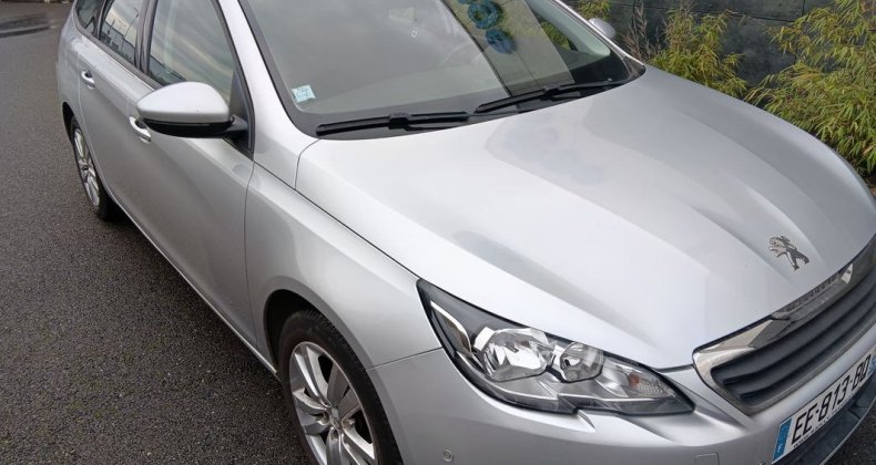 Peugeot 308 SW Belle 1.2 pur tech 2015 pour professione