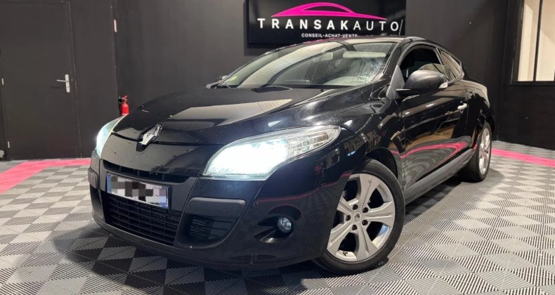 Renault Megane III COUPE dCi 130 FAP eco2