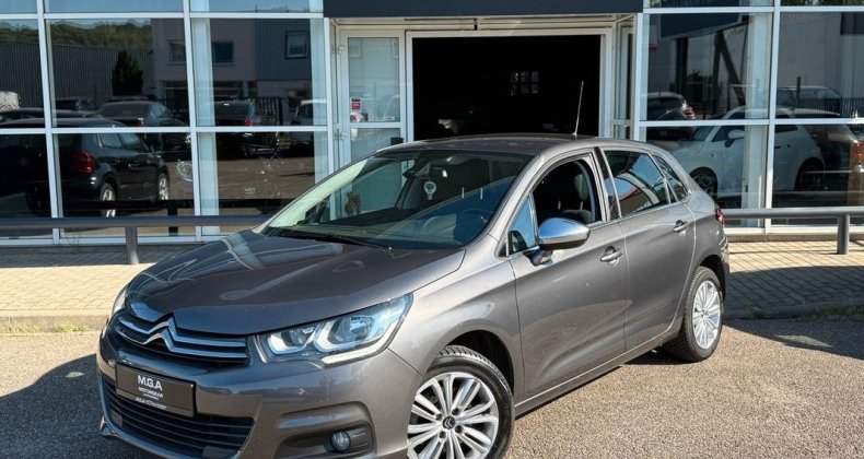 Citroen C4 1.6 blue-hdi 120 ch selection