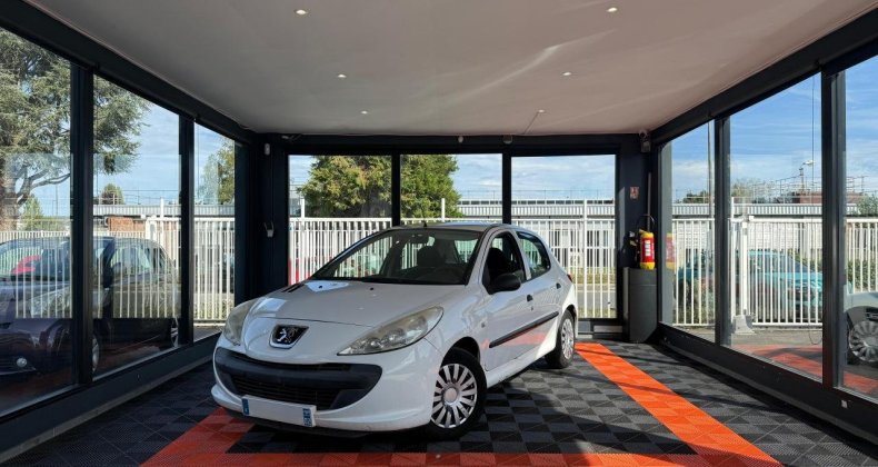 Peugeot 206 1.1 60 TRENDY 5P