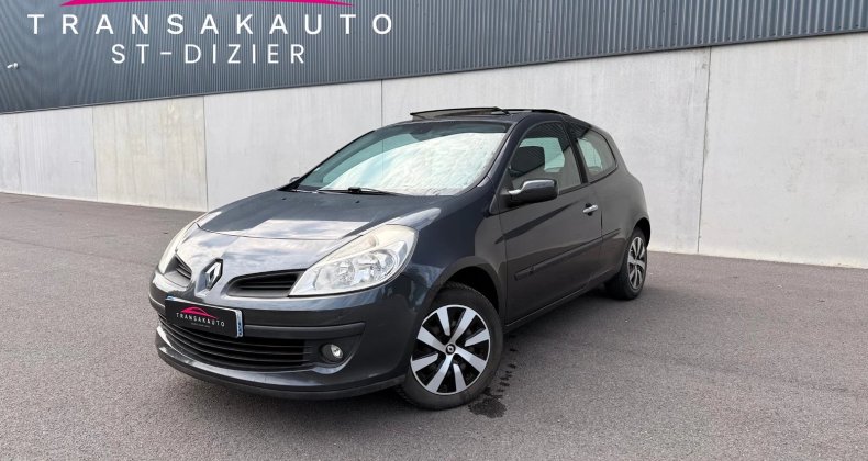 Renault Clio III Luxe Dynamique 98ch - Toit ouvrant p