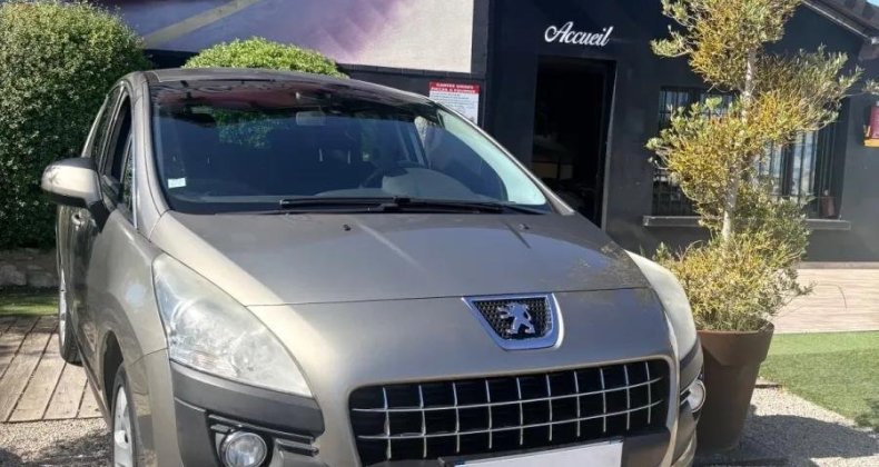 Peugeot 3008 GENERATION-I 1.6 HDI 110 ACTIVE 2908