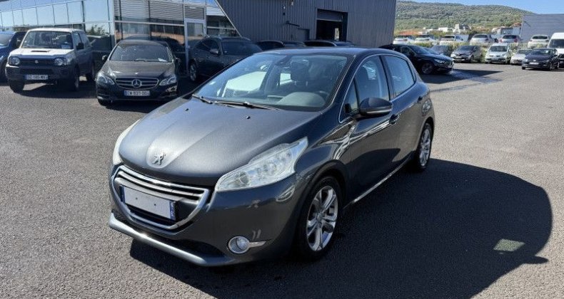 Peugeot 208 1.6 E-HDI FAP ALLURE ETG6 5P