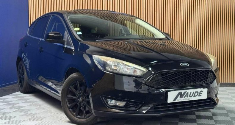 Ford Focus 1.5 TDCi 120 CH Titanium - TOIT OUVRANT