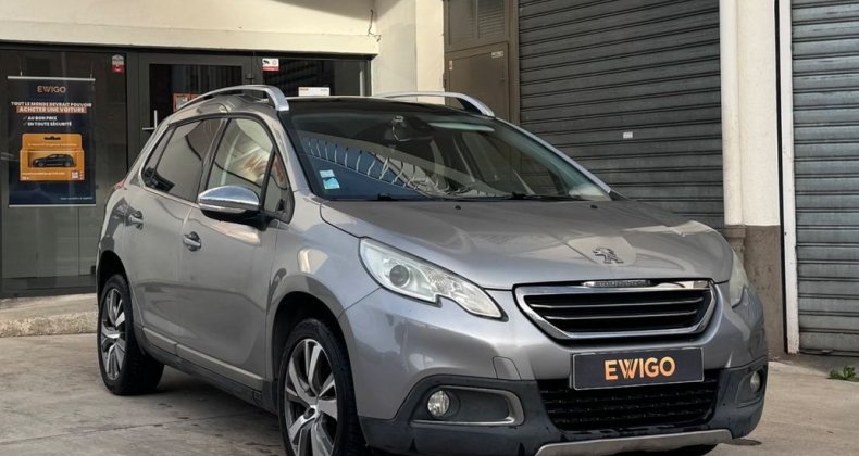 Peugeot 2008 GENERATION-I 1.6 BLUEHDi 100 FELINE TITA