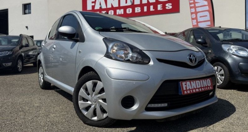 Toyota Aygo 1.0 VVT-I 68CH DYNAMIC MMT 5P