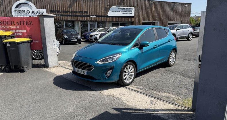 Ford Fiesta 1.5 TDCi - 85 S&S Titanium gps   clim   