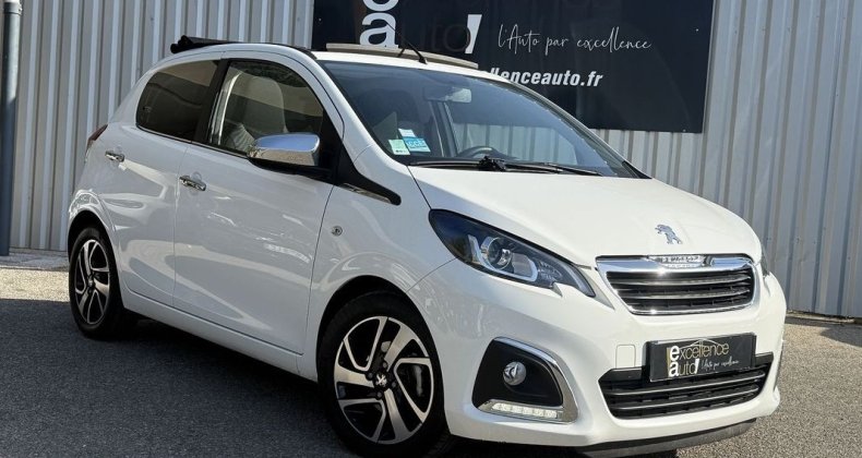 Peugeot 108 1.2 PURETECH ALLURE TOP 5P