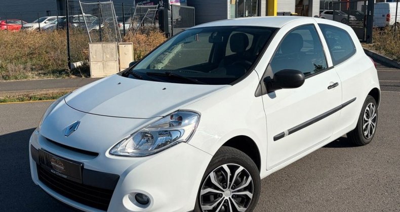 Renault Clio III 1.2 EXPRESSION 75 CH