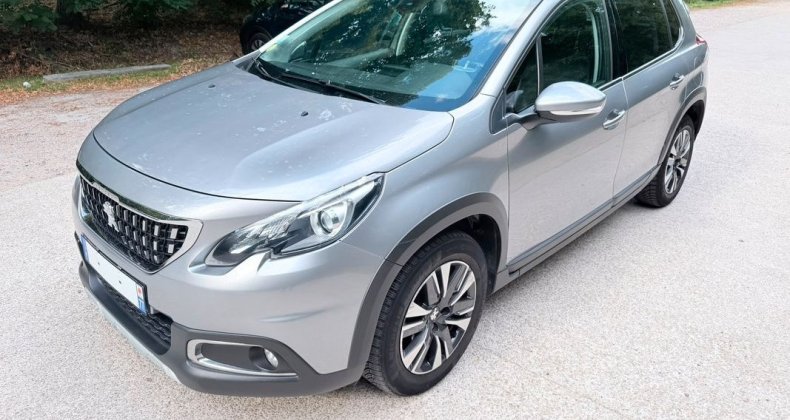 Peugeot 2008 1.5 HDI 120 EAT6 Automatique CROSSWAY