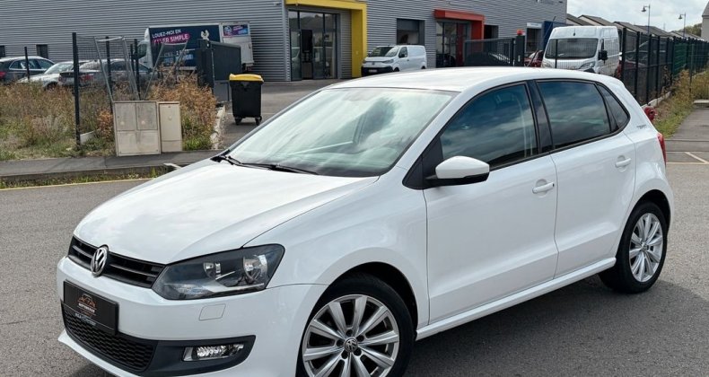 Volkswagen Polo V 1.4 FSI TEAM DSG 85 CH CARPLAY