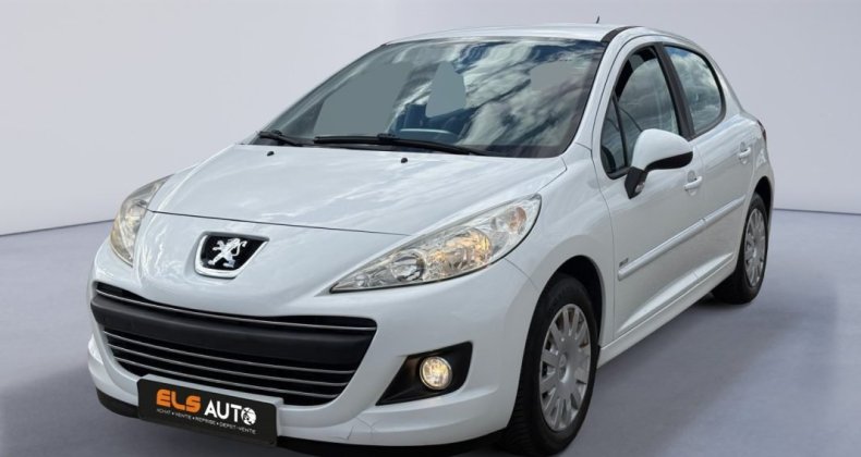 Peugeot 207 SÃ©rie 99g 1.6 HDI 90ch 5portes 1.Main