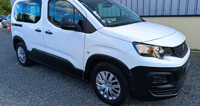 Peugeot Rifter STANDARD 1.2 110cv BVM6 ACTIVE 5 PLACES 