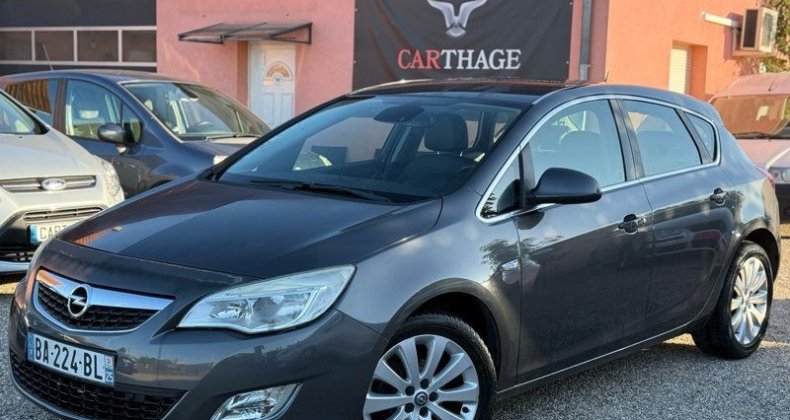 Opel Astra J 1.4 Turbo 140cv Cosmo Garantie 12 mois