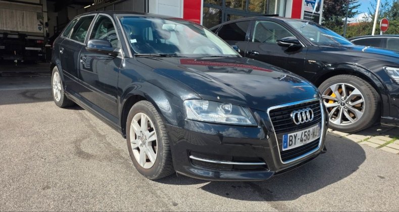 Audi A3 2.0 tdi 140 ch attraction â 2011 152 5