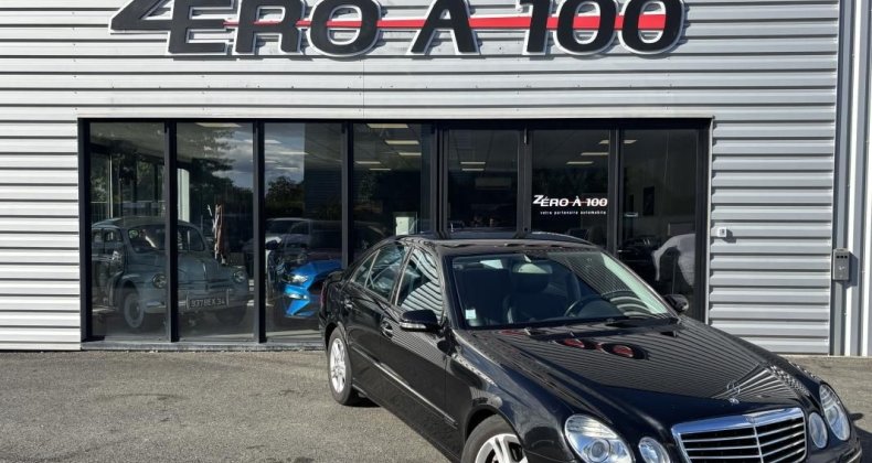 Mercedes Classe E 2,2L 170ch avantgarde ( clim auto, feux 