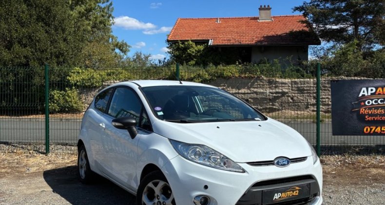 Ford Fiesta VI 3 PORTES 1.25 L 82 CH