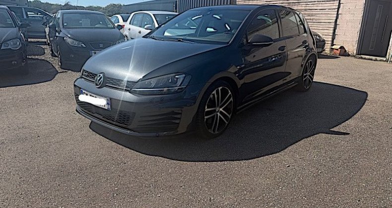 Volkswagen Golf VII 2.0 TDI 184CH BLUEMOTION TECHNOLOGY 
