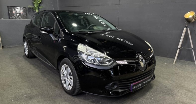 Renault Clio 1.5 DCI 90 cv premiÃ¨re main garantie en