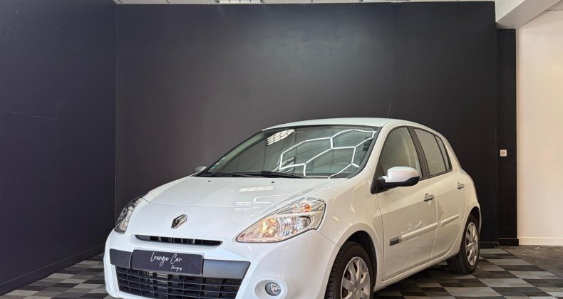 Renault Clio III BUSINESS dCi 75 eco2 / Garantie 12 m