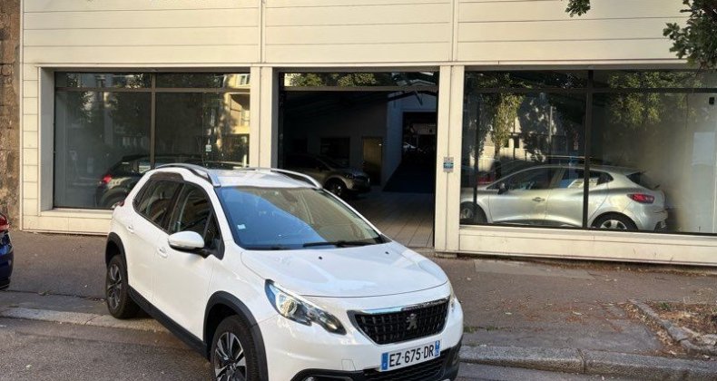 Peugeot 2008 Allure 1.2 110 cv 2018