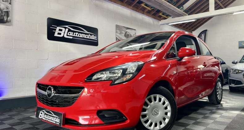 Opel Corsa 1.4i - 90ch Edition - Volant et siÃ¨ges 