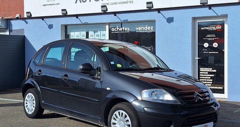 Citroen C3 1.1 i Airdream 60 ch 1Ã¨re main