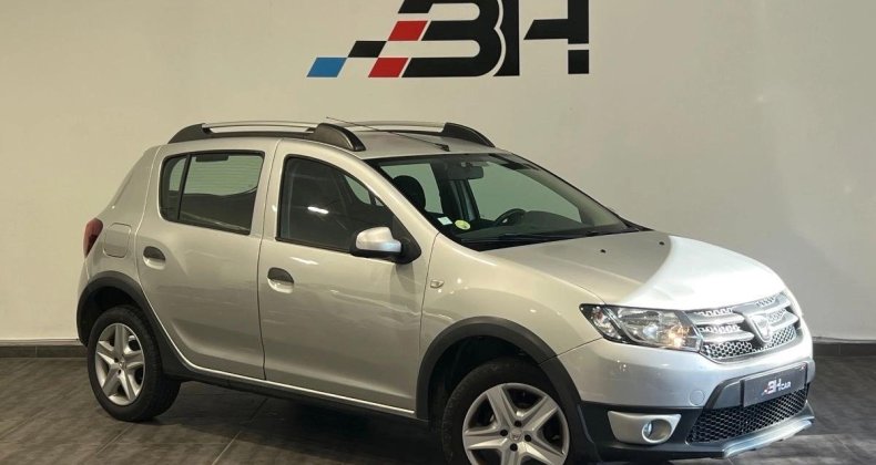 Dacia Sandero STEPWAY 1.5 DCI 90cv PRESTIGE / 1ER MAIN