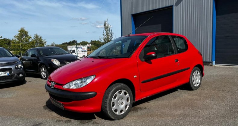 Peugeot 206 1.4 75CH URBAN CLIM DE KM DISTRIBUTION N