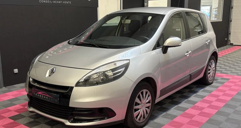 Renault Scenic III Authentique 1.2 TCE 116 2EME SUIVI C