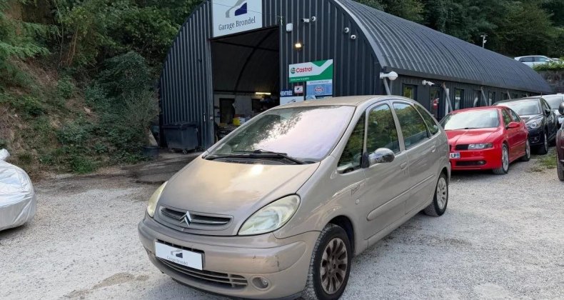 Citroen Xsara Picasso 1.8 i 115cv Exclusive 3Ã¨me main