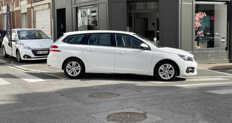 Peugeot 308 II Active Business EAT6