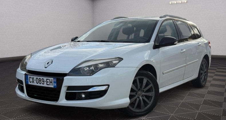 Renault Laguna III ESTATE 1.5 DCi 110 LIMITED * Suivi c