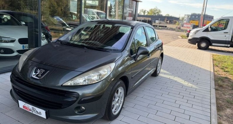Peugeot 207 1.6 HDI90 PREMIUM 5P