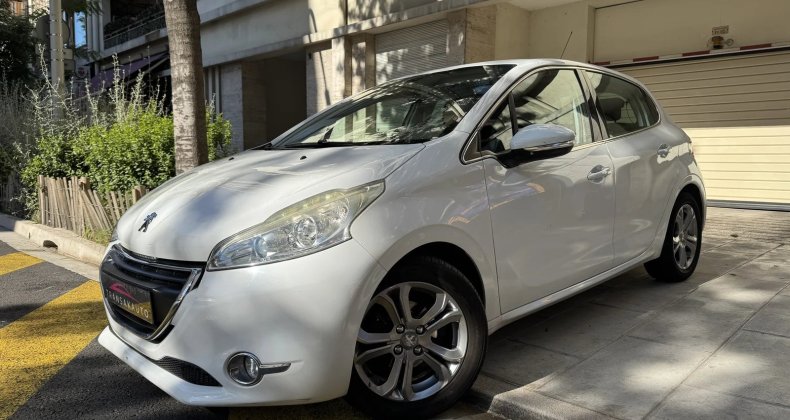Peugeot 208 Allure 5 Portes 1.2 VTi 12V 82 cv